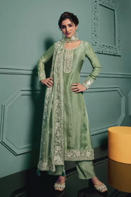 Vinay Saanvi Unstitched 3pcs- What U Wear