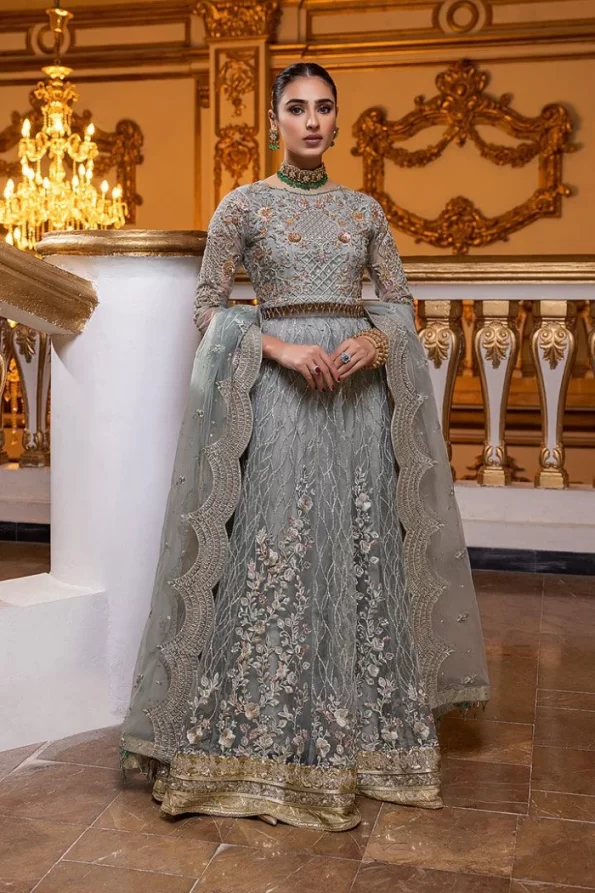 Azure Luxury Wedding Edit- What U Wear