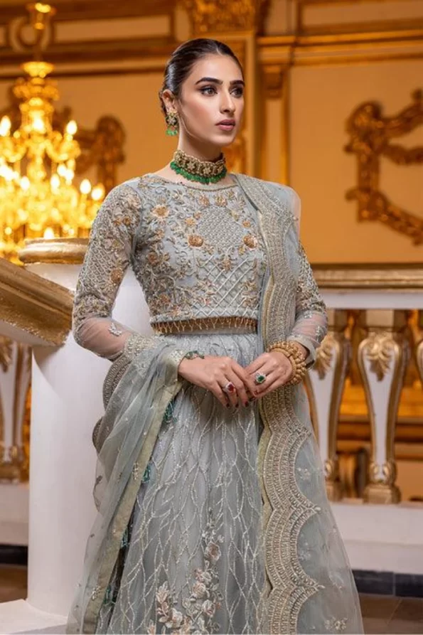 Azure Luxury Wedding Edit- What U Wear