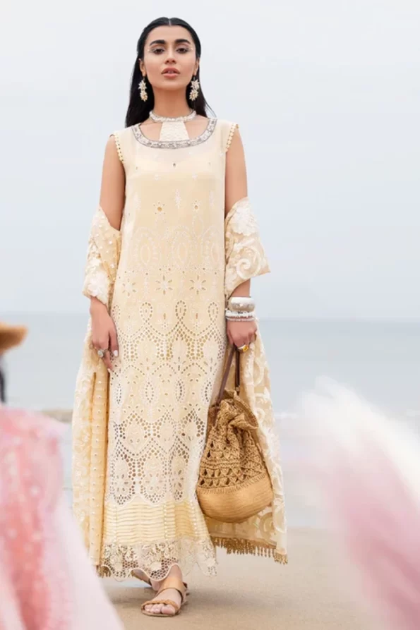 Nureh Tere Sang Embroidered Swiss Lawn 3Pcs-SIOFRA- What U Wear