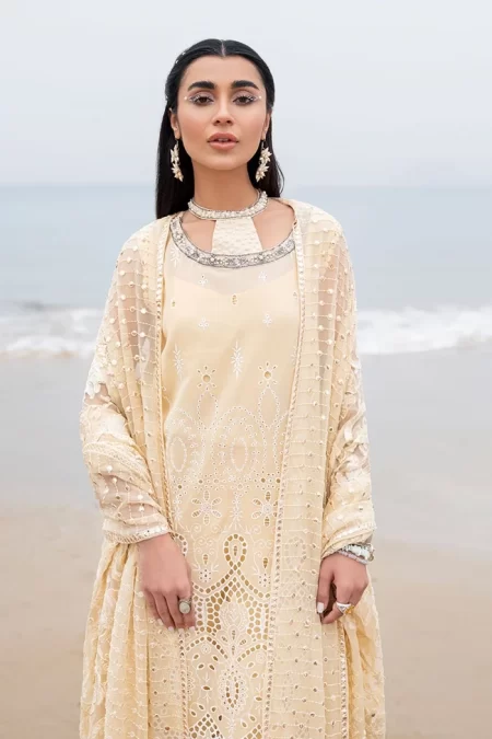 Nureh Tere Sang Embroidered Swiss Lawn 3Pcs-SIOFRA- What U Wear