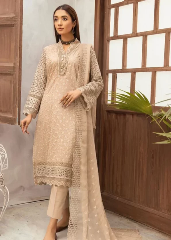 Mahees Exclusive Embroidered Lawn 3Pcs- What U Wear