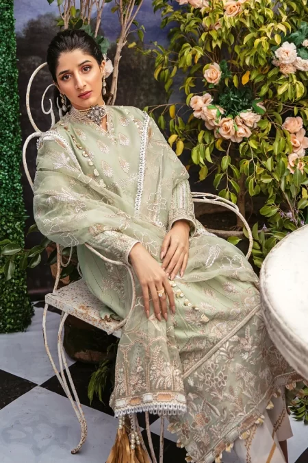 Afrozeh Garden of Eve What U Wear