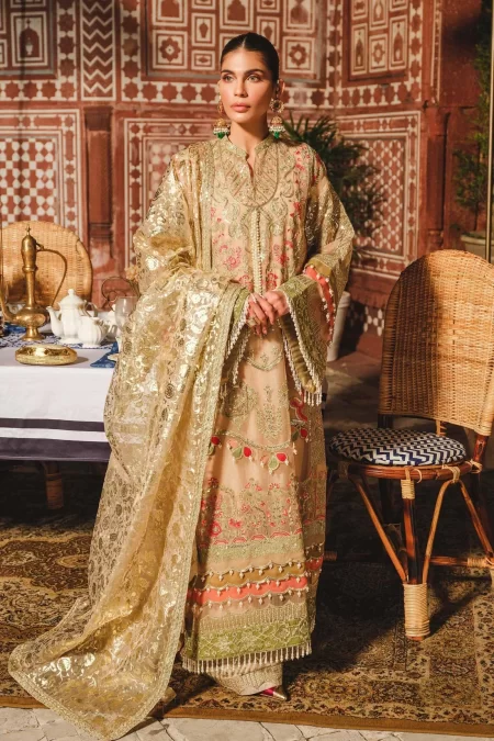Freesia Miraj-What U Wear