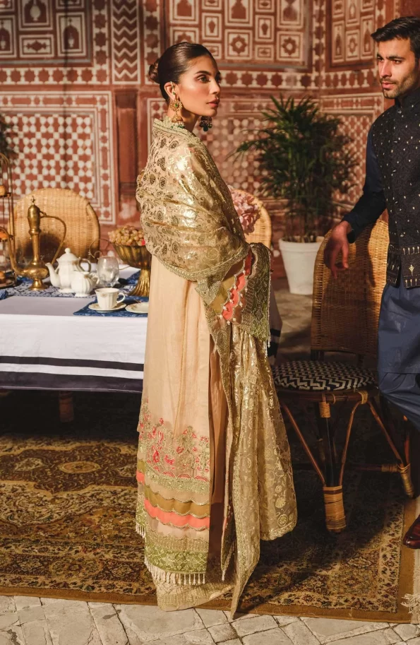 Freesia Miraj Wedding-What U Wear (15)