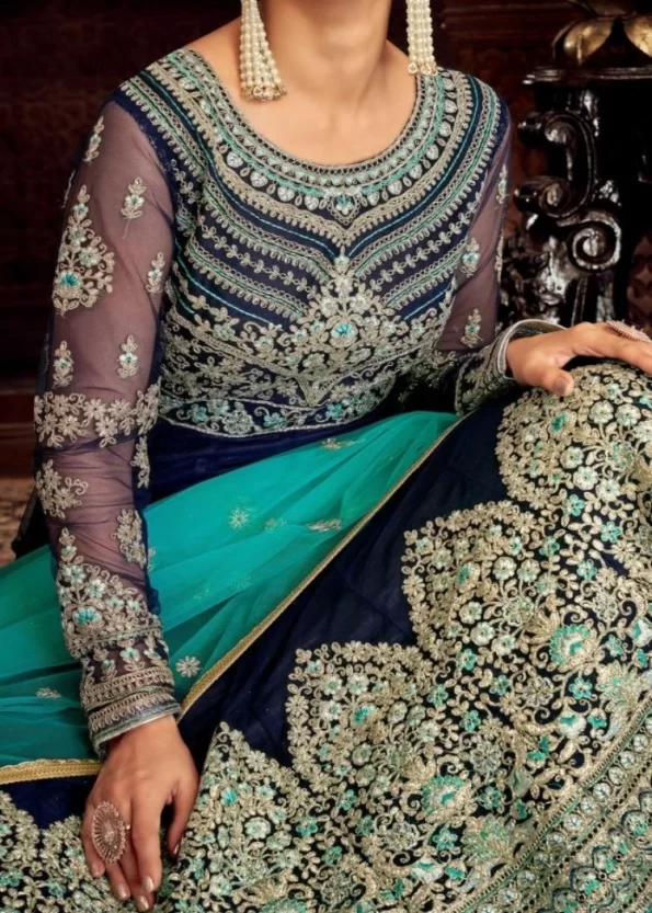 Hot Lady Nasheen Gowns-What U Wear (3)