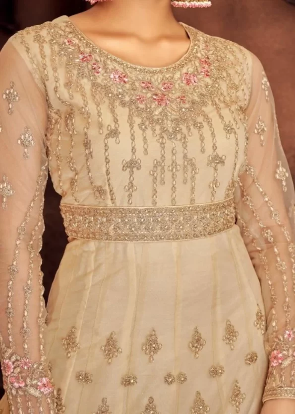Hot Lady Nasheen Gowns-What U Wear (7)