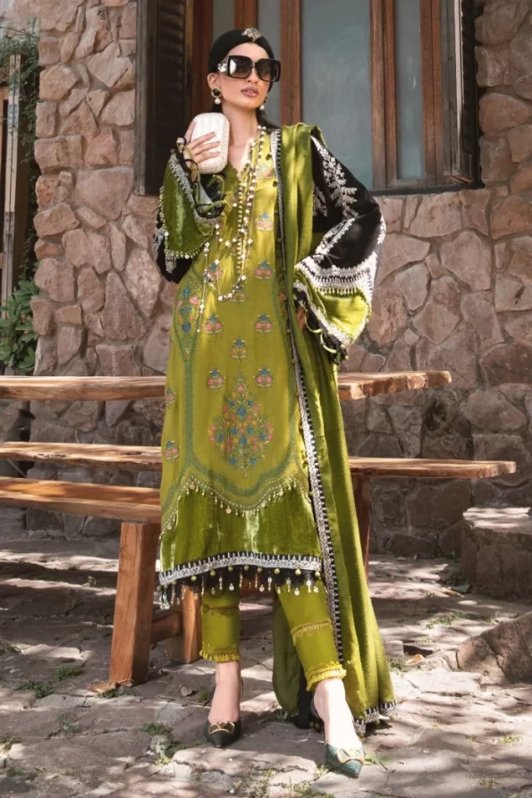 Maria B Luxury Unstitched-01- What U Wear (19)