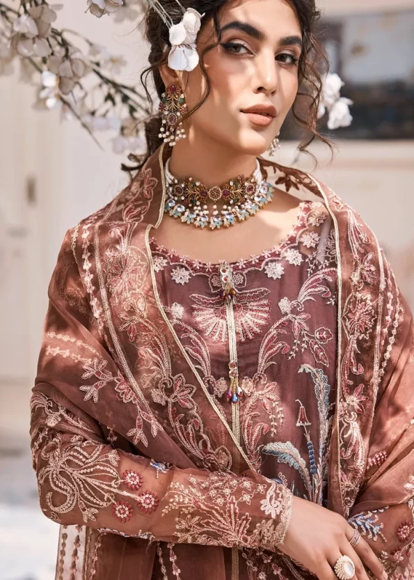 Eshaal by Emaan Adeel Luxury Embroidered Collection- What U Wear