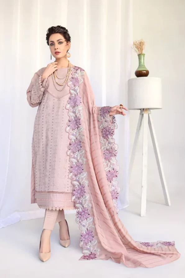 Baharan By Humdum Chickenkari Lawn 3pcs- What U Wear