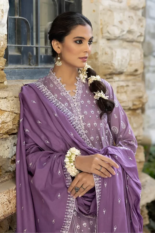 Luckhnowi Unstitched Embroidered Lawn 3pcs- What U Wear
