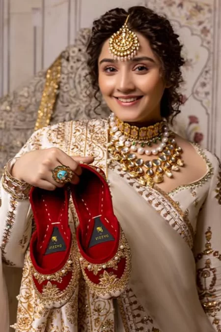Dazzle AZAL (RED)-KHUSSA (Dazzle PK)- What U Wear