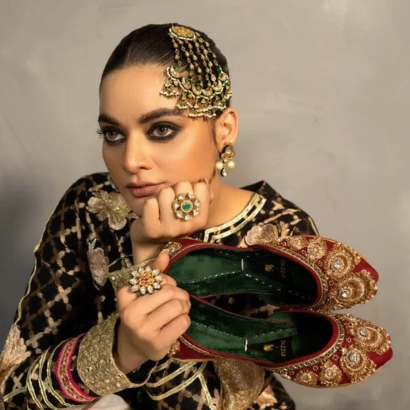 Dazzle SHAHI-KHUSSA (Dazzle PK)- What U Wear