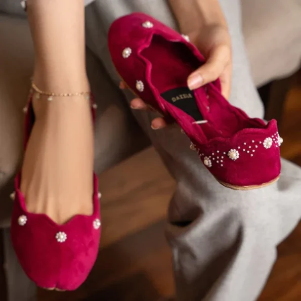 Dazzle CRIMSON PEARL-KHUSSA (Dazzle PK)- What U Wear