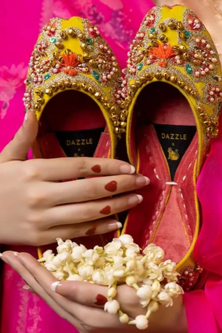 Dazzle SHAHTAJ-KHUSSA (Dazzle PK)- What U Wear