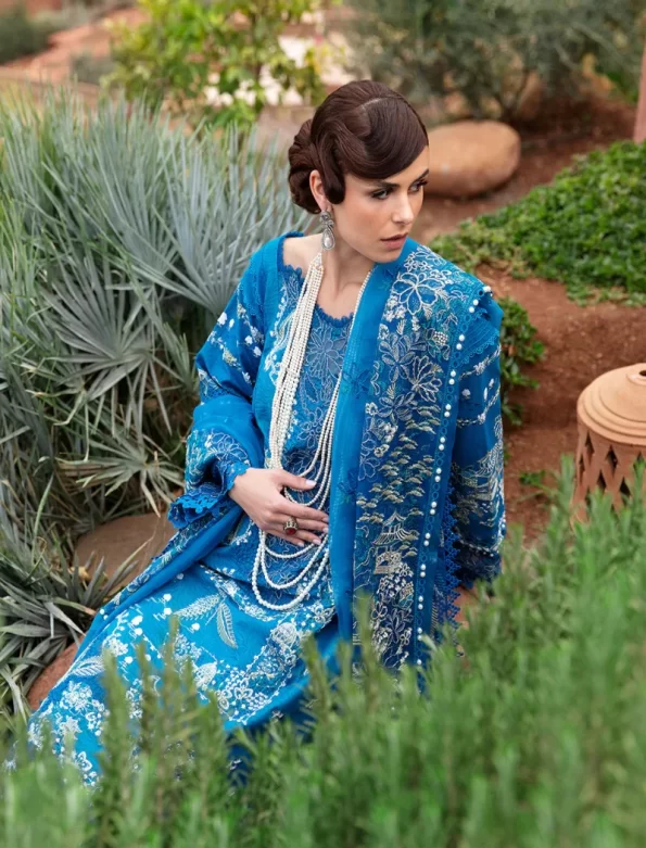 Republic Womenswear -Amaani Luxury Lawn-Sepal-D4-A- What U Wear