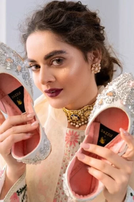 Dazzle TAJ-KHUSSA (Dazzle PK)- What U wear