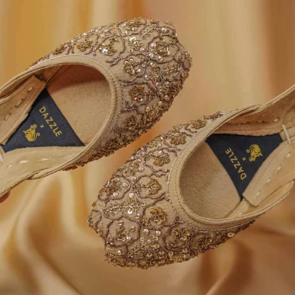 Dazzle ANCHAL (GOLD)-KHUSSA (Dazzle PK)- What U Wear