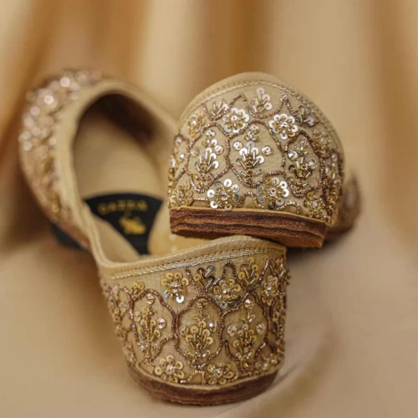 Dazzle ANCHAL (GOLD)-KHUSSA (Dazzle PK)- What U Wear
