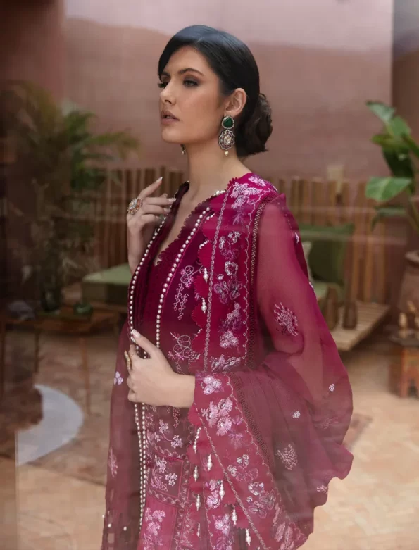 Republic Womenswear -Amaani Luxury Lawn-Aleah-D8-B- What U Wear
