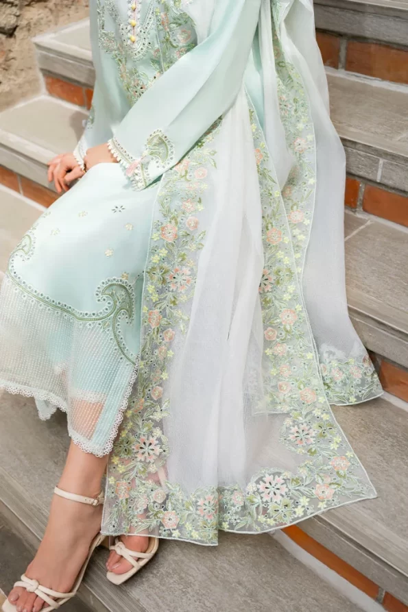 Mushq La Toscana Luxury Stitched- DIVINE PRALINE- What U Wear