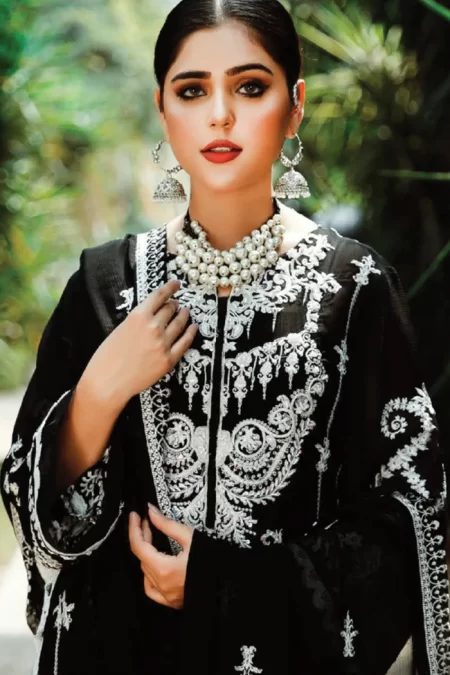 Husna Umar Embroidered Chiffon Unstitched 3pcs