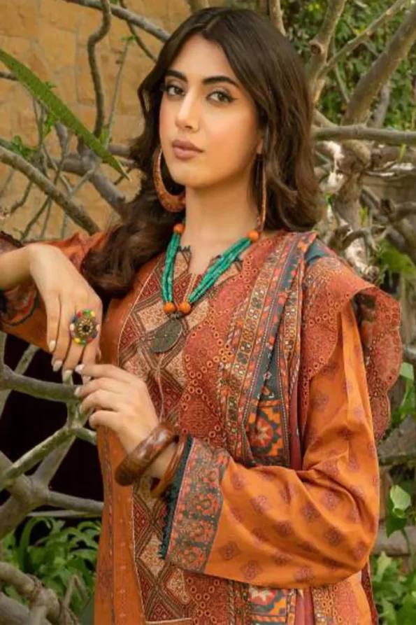 Maahru Embroidered Lawn Unstitched 3Pcs- What U Wear