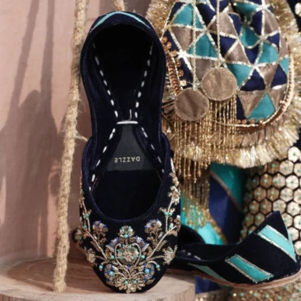 Dazzle MIDNIGHT GLAM- What U Wear