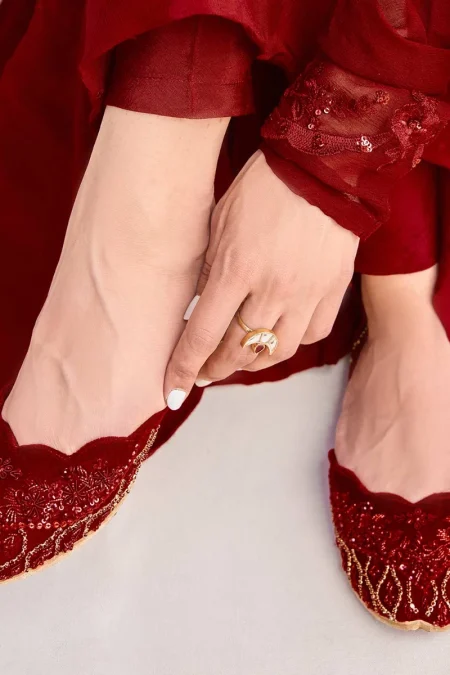 Dazzle PEARL ICE (RED)- What U Wear