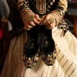 Dazzle ROYAL JEWEL- Khussa- What U Wear