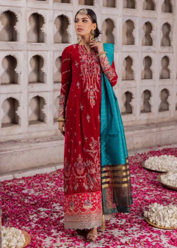 AIK- BAAGH – LOOK 09 Luxury Embroidered Velvet Suit- What U Wear