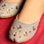 Dazzle GREY CRUSH- Khussa- What U Wear