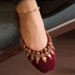 Dazzle-CRIMSON QUEEN (KHUSSA)- What U Wear