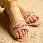 Dazzle Sliders-NAAFEH- What U Wear