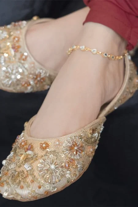 Dazzle-SECRET GARDEN (GOLD)- What U Wear