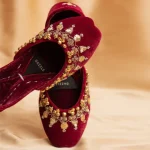 Dazzle-CRIMSON QUEEN (KHUSSA)- What U Wear