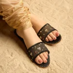 Dazzle Sliders-PERNIA- What U Wear