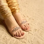 Dazzle Sliders-NAAFEH- What U Wear