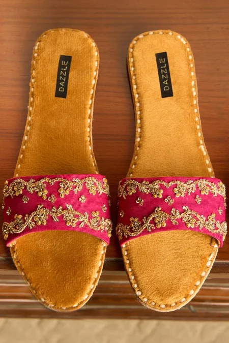 Dazzle Sliders- TASKEEN- What U Wear