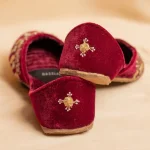 Dazzle-CRIMSON QUEEN (KHUSSA)- What U Wear
