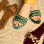 Dazzle Sliders-MAHEEMA- What U Wear