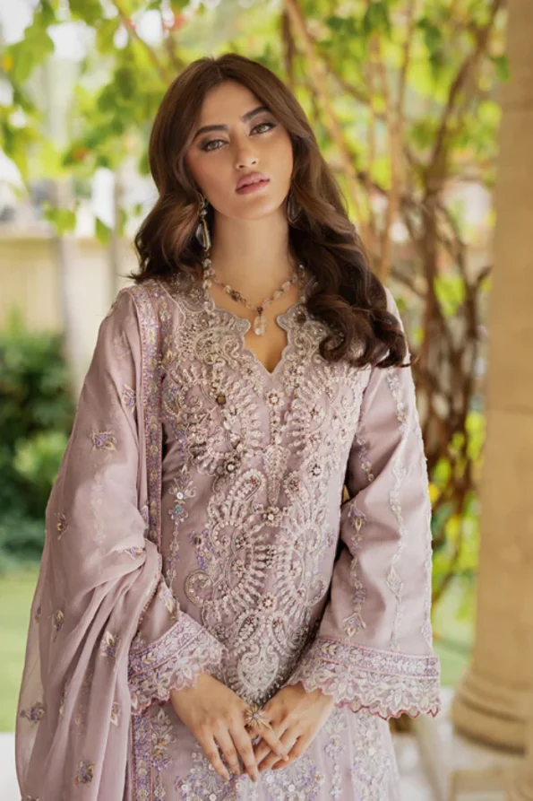Emaan Adeel- ISHQ AATISH Luxury 3pc- GUL BANO- What U Wear