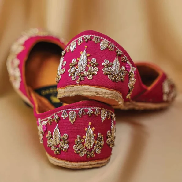 Dazzle-SHABNAM- What U Wear