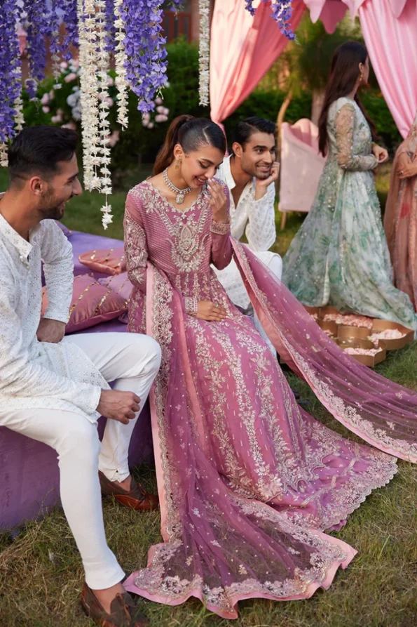 Mushq- Izhar Luxury Wedding Suit- HANIA- What U Wear