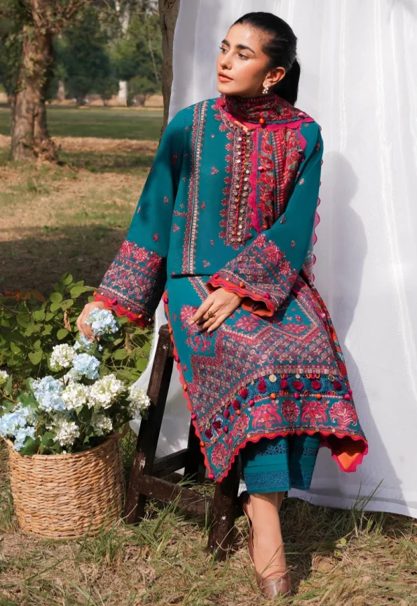 Zaha JEHAN Luxury Embroidered Slub Khaddar 3pc-06
