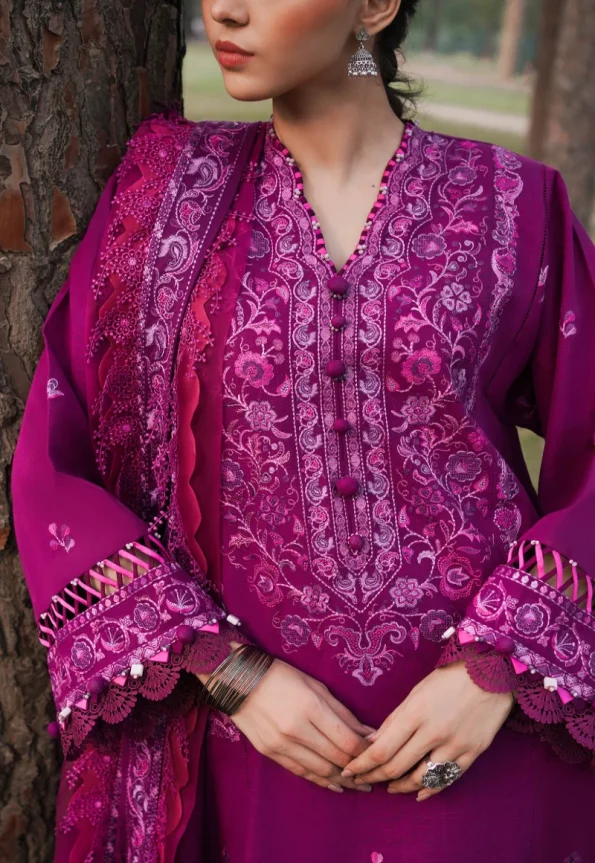 Zaha SOUZAN Luxury Embroidered Slub Khaddar 3pc-02