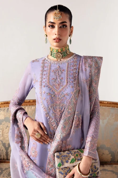Jamnii Formal-Unkahi Baaten-LARAH-04