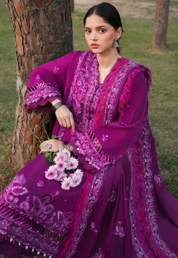 Zaha SOUZAN Luxury Embroidered Slub Khaddar 3pc-02