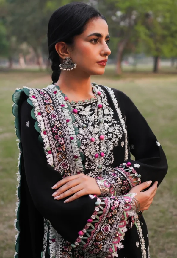 Zaha TALAYEH Luxury Embroidered Slub Khaddar 3pc-08