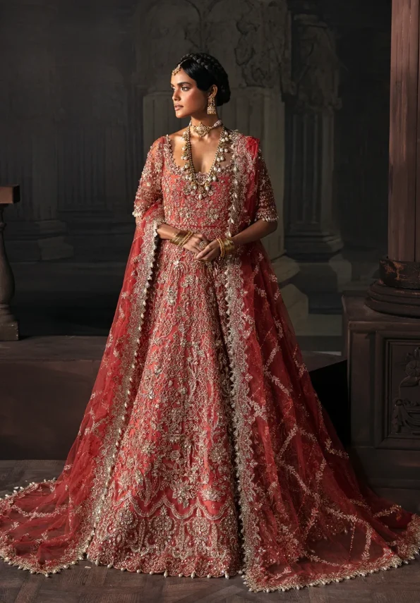 Afrozeh The Bride’s Edit ’23- Lavinia